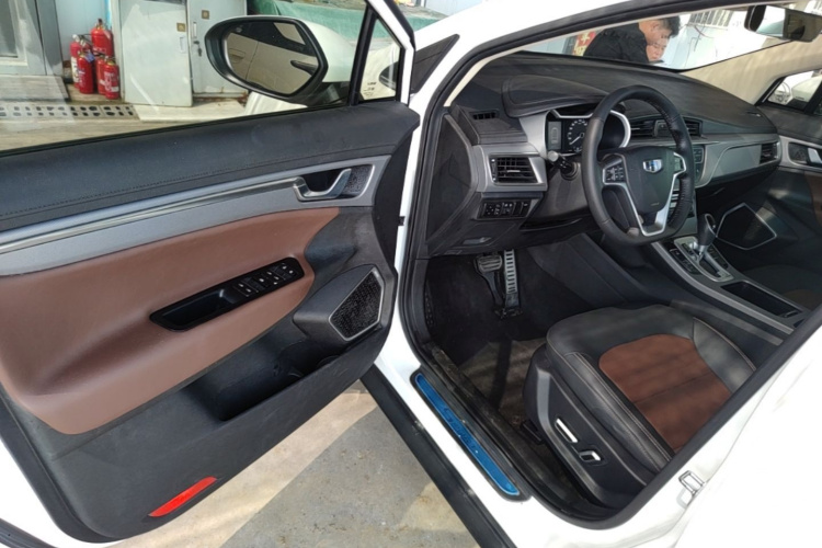 GEELY Emgrand GS 2019 #12 GEELY Emgrand GS 2019 imagem de carro #12