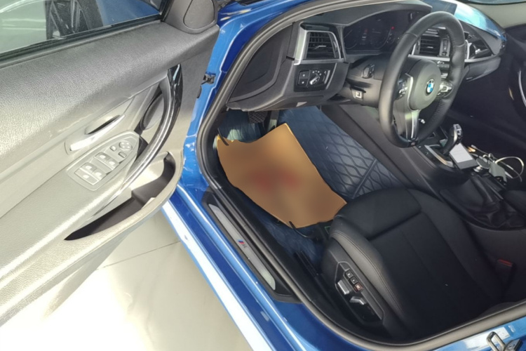BMW 3 Series 2018 #16 BMW 3 Series 2018 car image #16