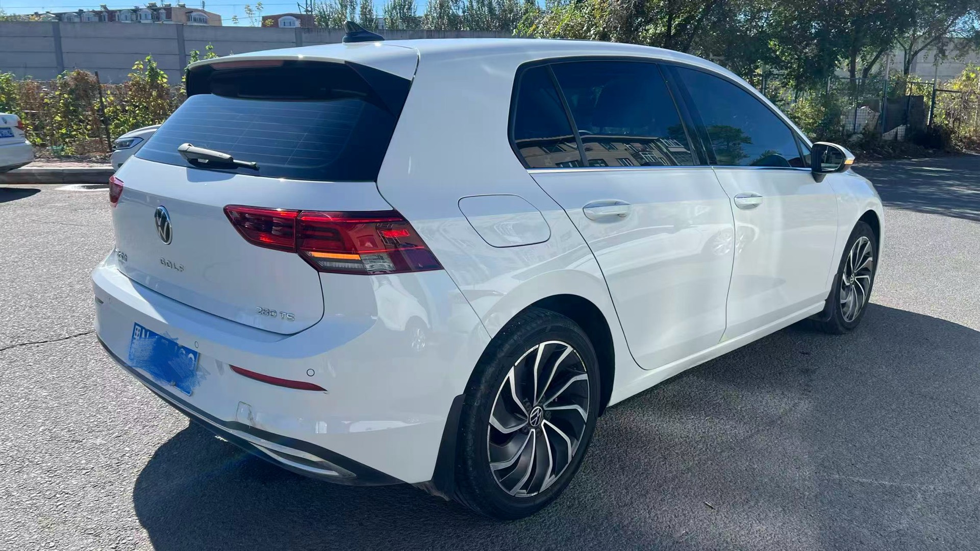 2023 car image #6