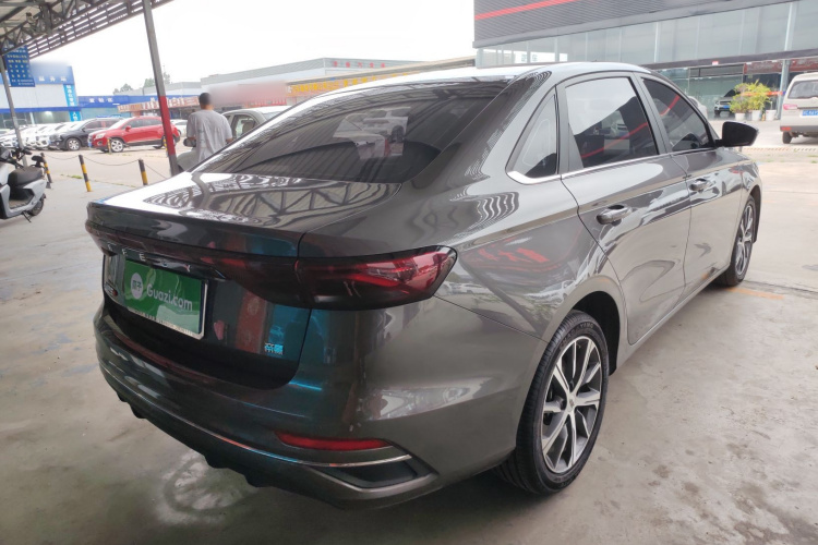 GEELY Emgrand 2024 #7 GEELY Emgrand 2024 car image #7