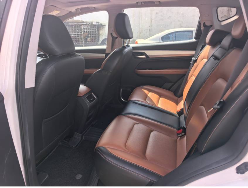 2019 #3 2019 car image #3