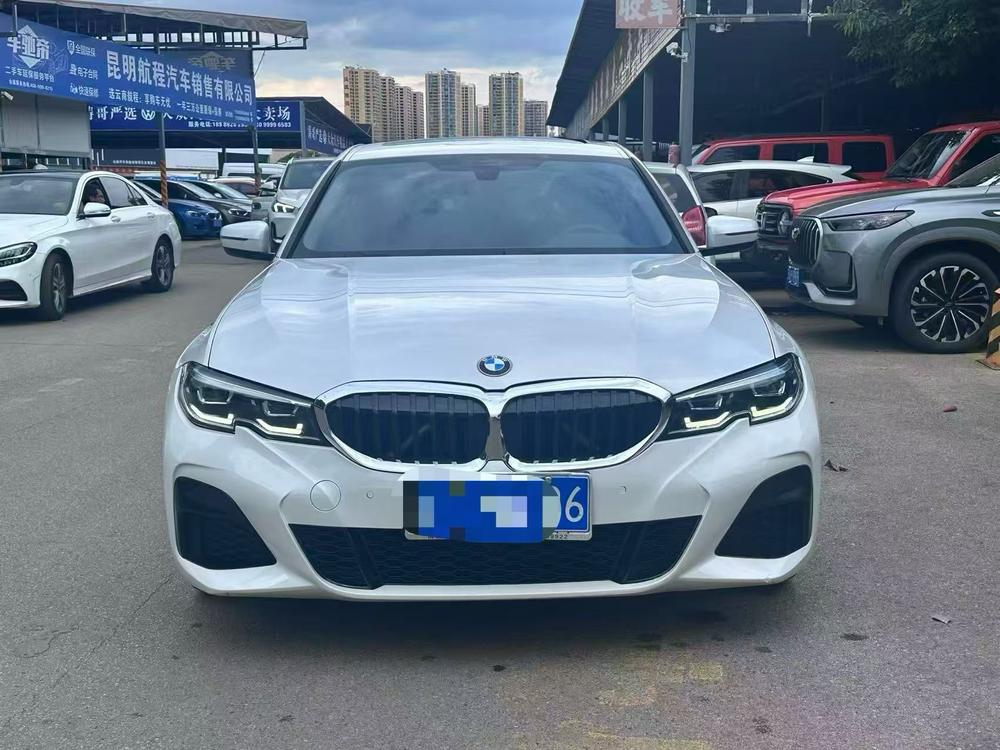 BMW 3 Series 2022 #2 BMW 3 Series 2022 car image #2