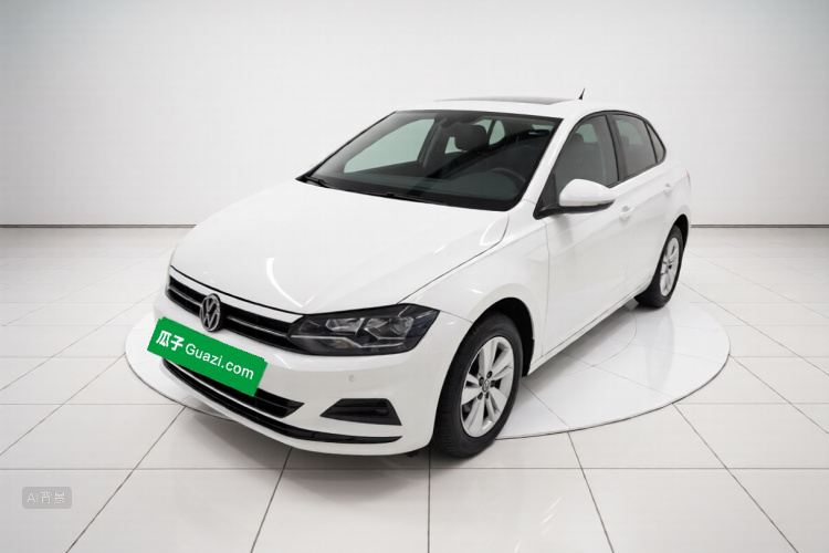 Volkswagen Polo 2023 car image #2