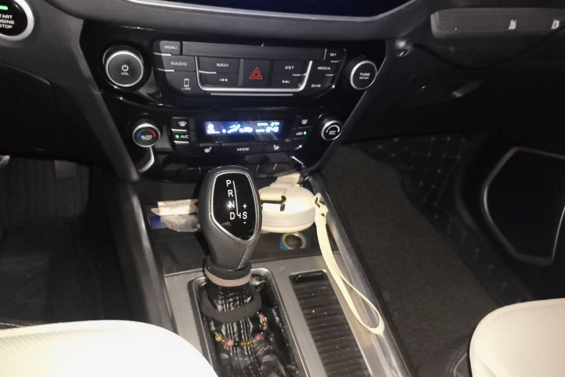 GEELY Vision X6 2018 #27 GEELY Vision X6 2018 car image #27