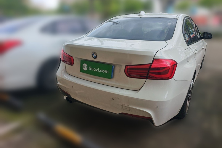 BMW 3 Series 2017 #6 BMW 3 Series 2017 car image #6