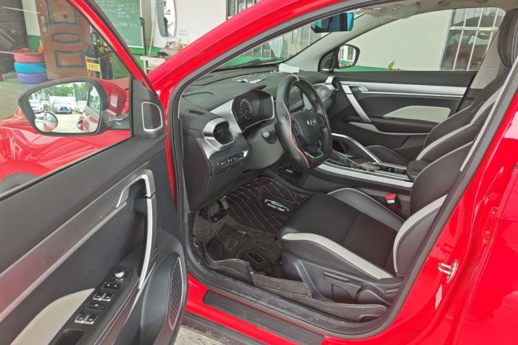 GEELY Coolray 2020 car image #16