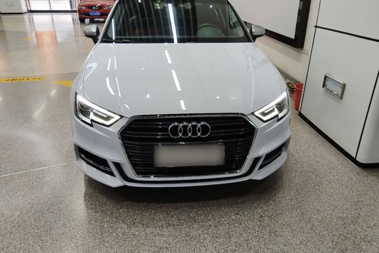 Audi A3 2018 #3 Audi A3 2018 car image #3