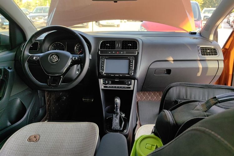 Volkswagen Polo 2017 #10 Volkswagen Polo 2017 car image #10