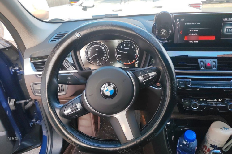 BMW X1 2021 car image #12