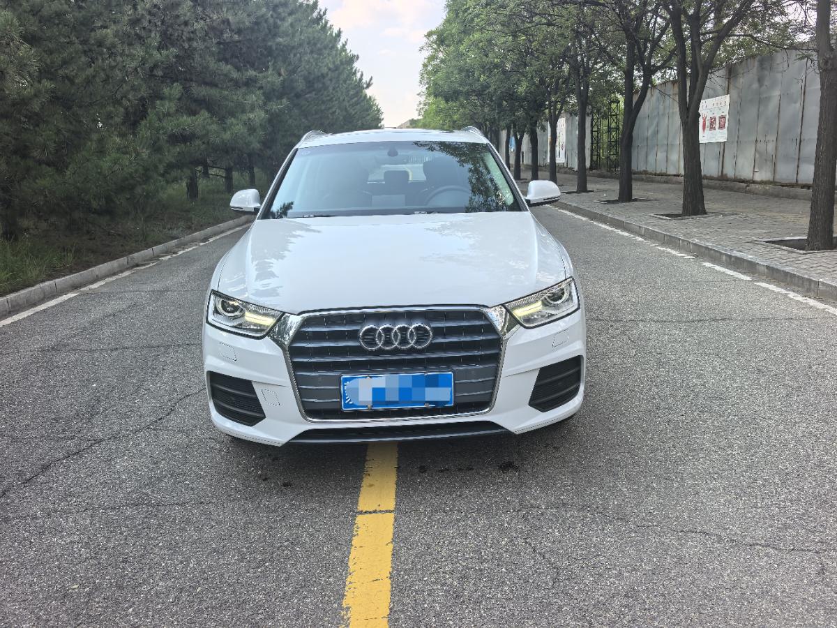 Audi Q3 2017 car image #2