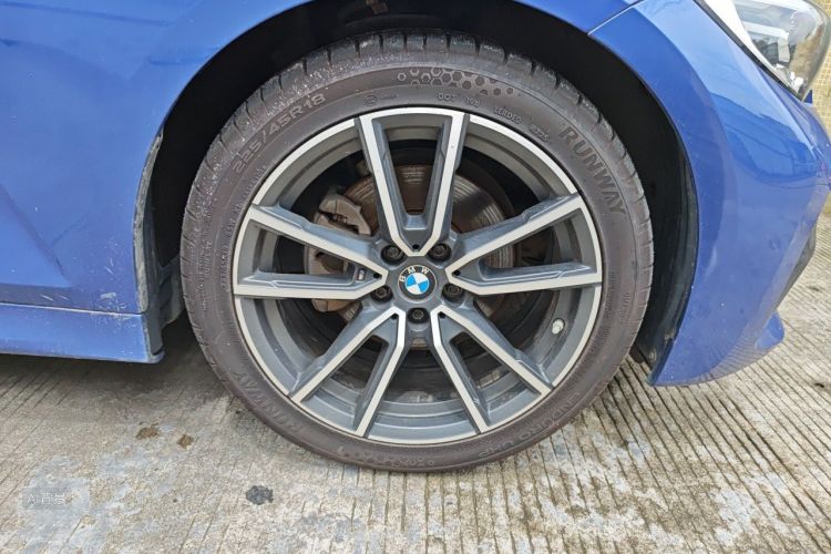 BMW 3 Series 2020 #9 BMW 3 Series 2020 car image #9
