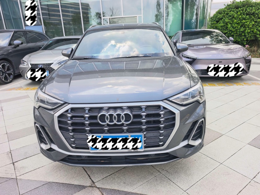 Audi Q3 2022 #2 Audi Q3 2022 car image #2
