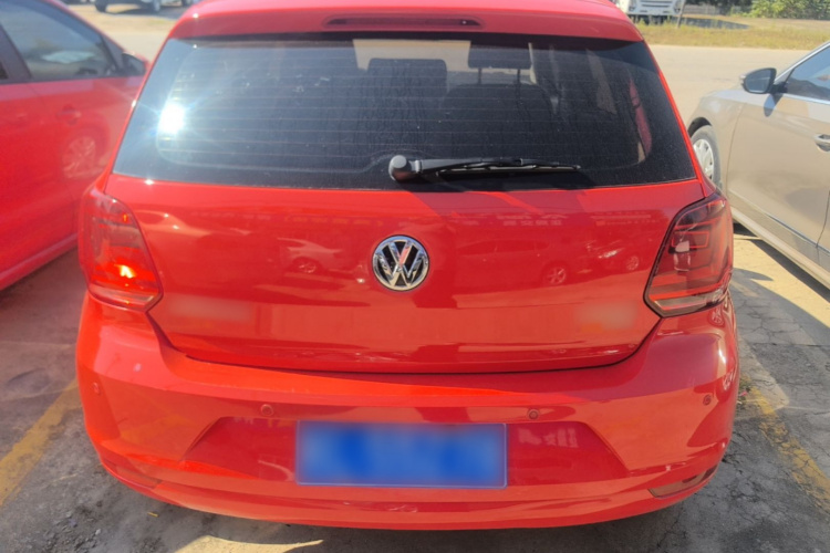 Volkswagen Polo 2019 car image #6