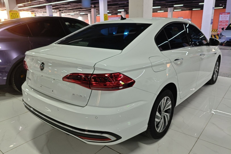 Volkswagen Bora 2024 #5 Volkswagen Bora 2024 imagen de coche #5