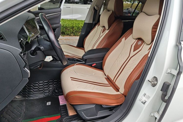 Volkswagen Bora 2021 car image #15