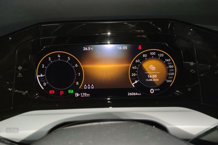 Volkswagen Golf 2022 car image #13