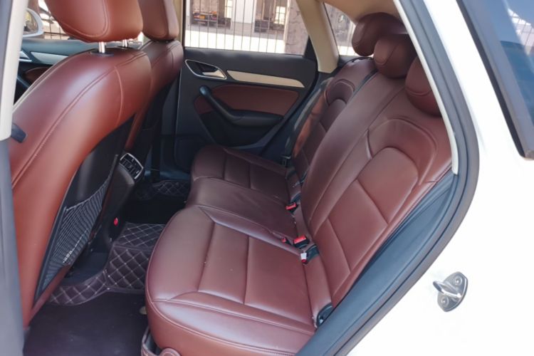 Audi Q3 2016 #17 Audi Q3 2016 car image #17