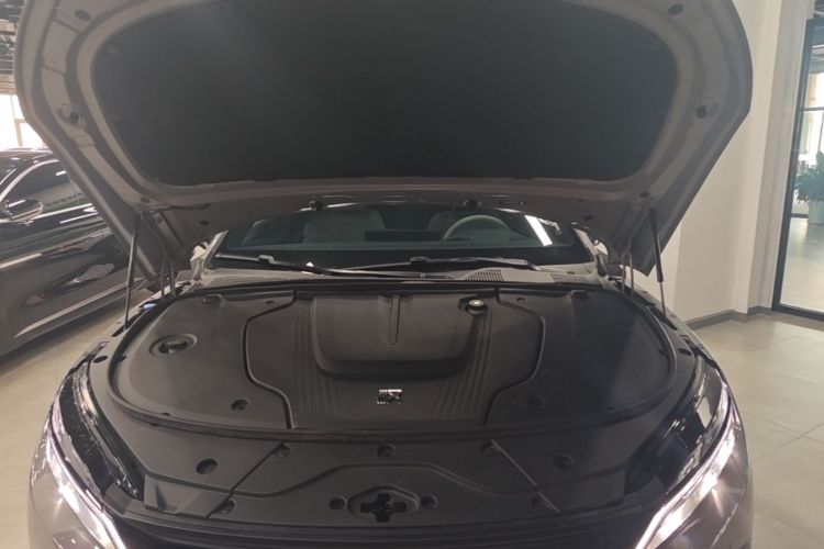 BYD Han 2025 #22 BYD Han 2025 car image #22