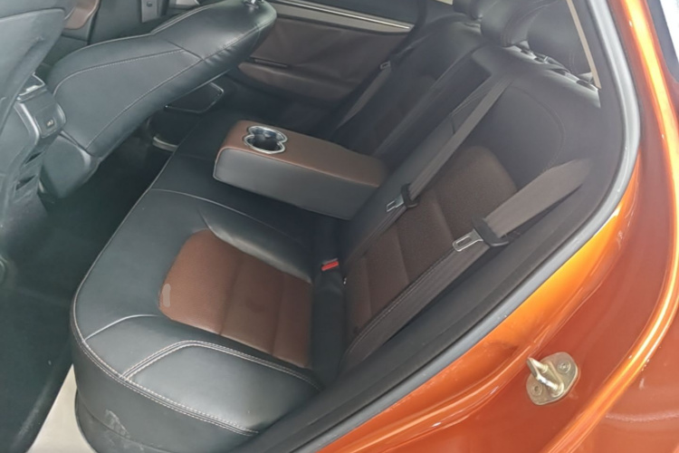 GEELY Emgrand GS 2016 #17 GEELY Emgrand GS 2016 car image #17