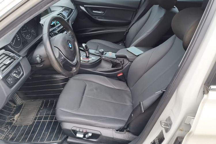 BMW 3 Series 2016 #15 BMW 3 Series 2016 car image #15