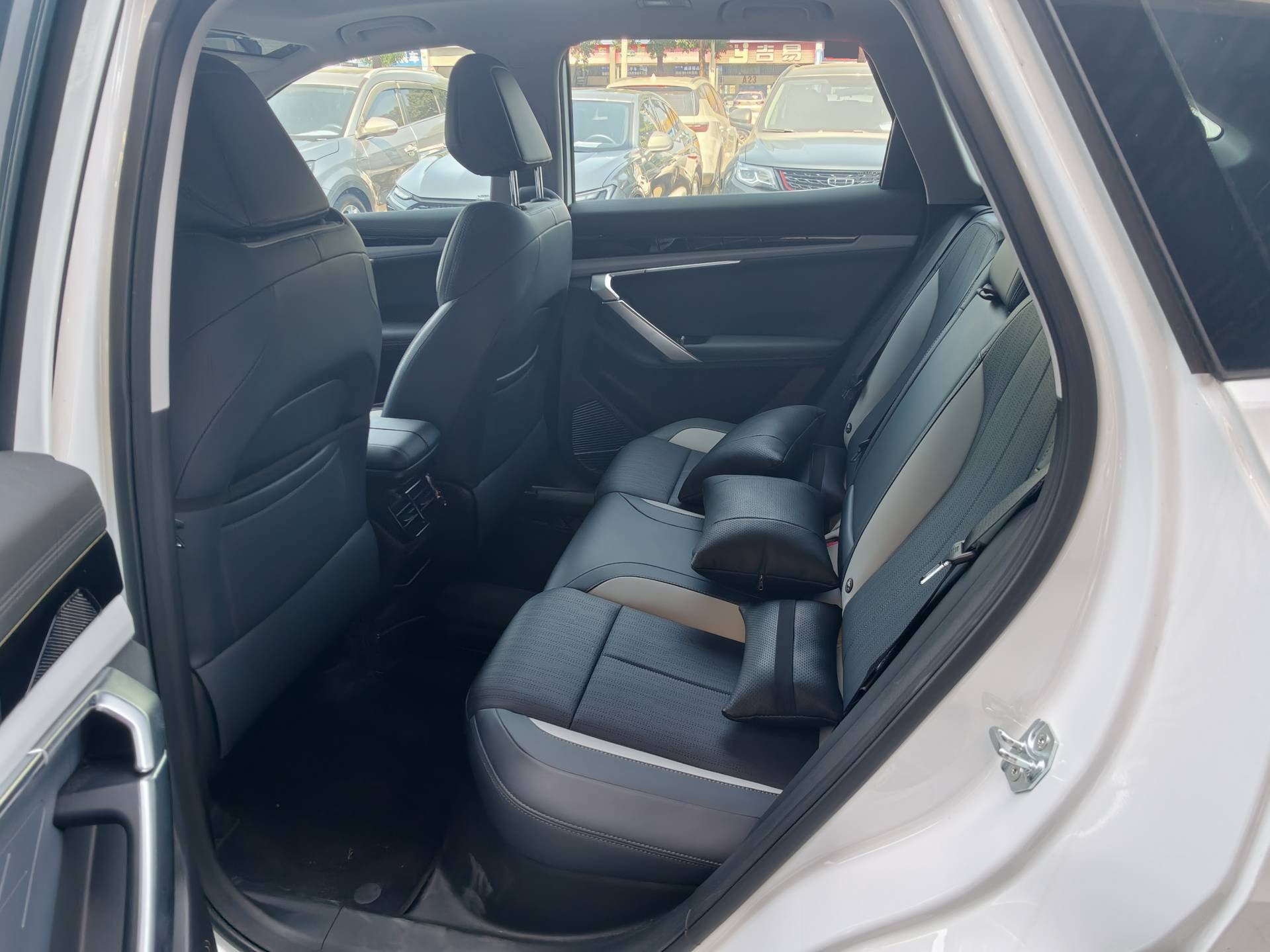 GEELY Boyue L 2025 #5 GEELY Boyue L 2025 immagine di auto #5