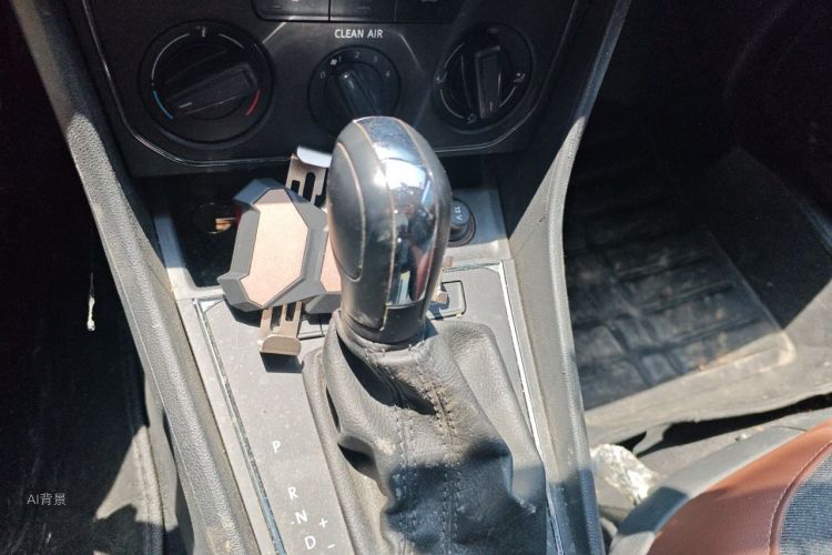 Volkswagen Lavida 2020 car image #16