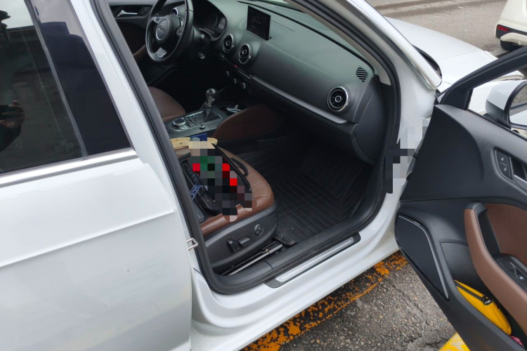 Audi A3 2015 immagine di auto #21