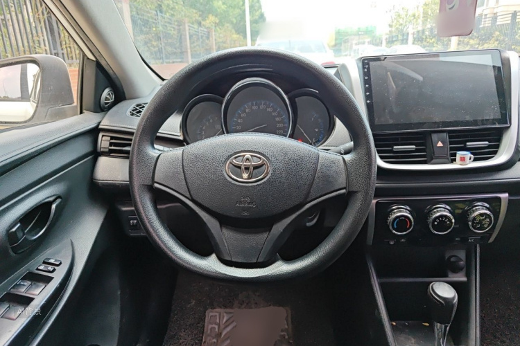 Toyota Vios 2017 car image #12