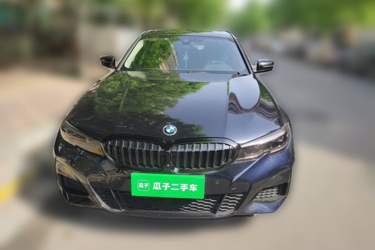 BMW 3 Series 2019 car image #3