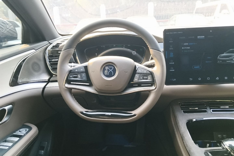 BYD Han 2022 imagem de carro #11