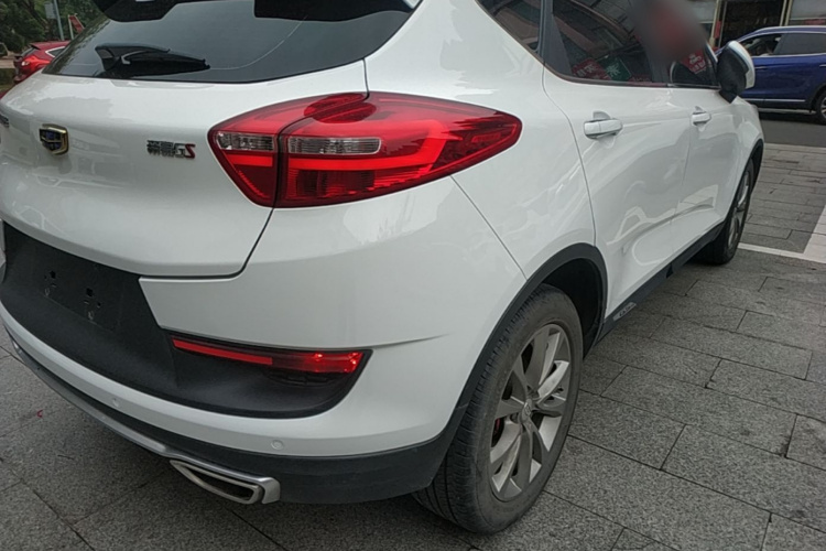 GEELY Emgrand GS 2018 car image #8