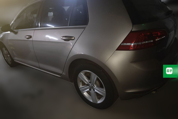 Volkswagen Golf 2016 car image #5