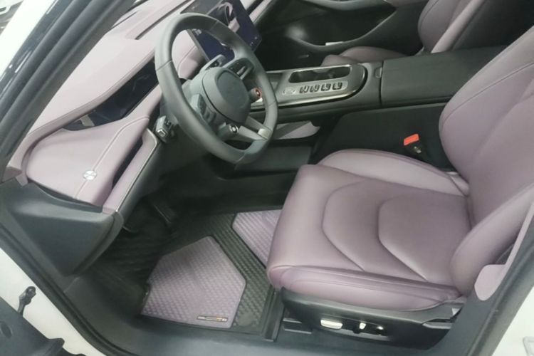 MI SU7 2025 car image #20