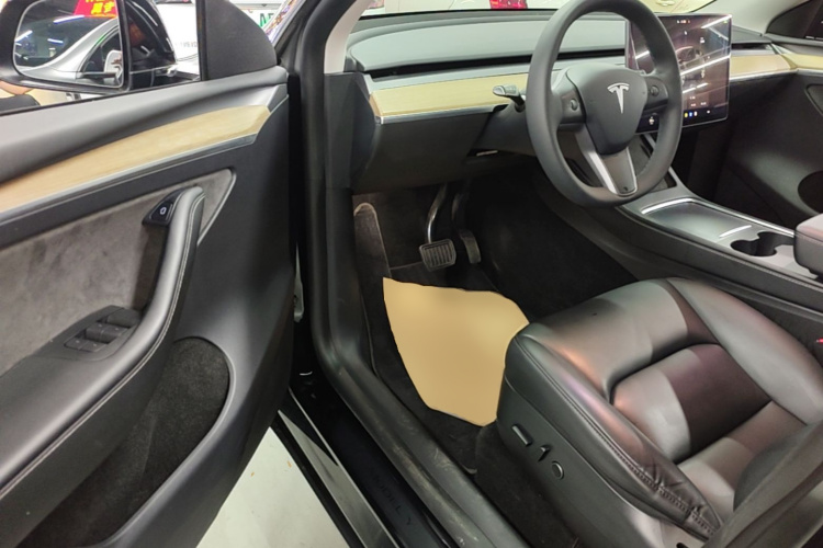 Tesla Model Y 2022 #16 Tesla Model Y 2022 immagine di auto #16