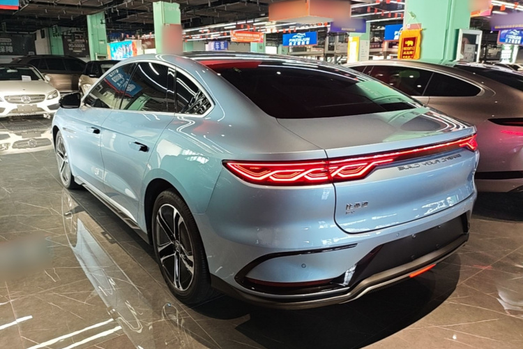 BYD Han 2023 #5 BYD Han 2023 car image #5