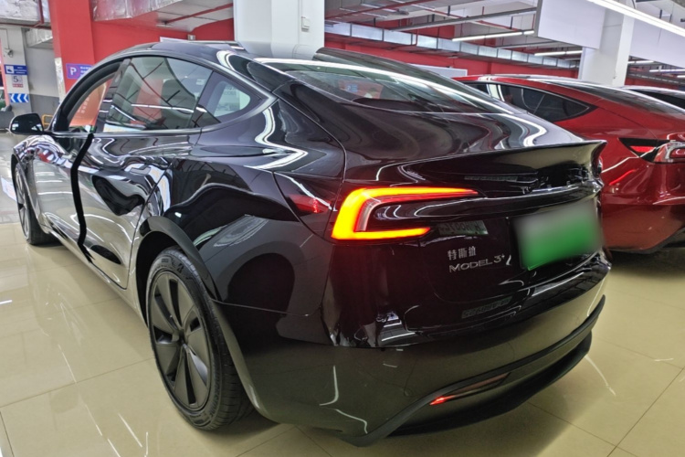 Tesla Model 3 2025 #5 Tesla Model 3 2025 immagine di auto #5