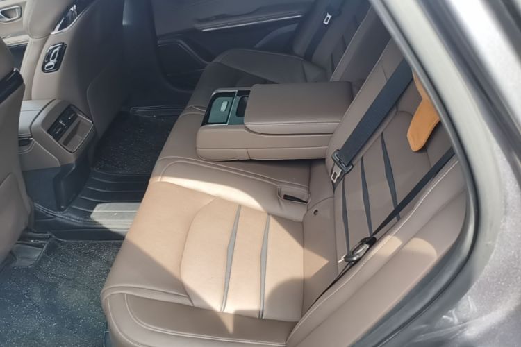BYD Han 2021 car image #17