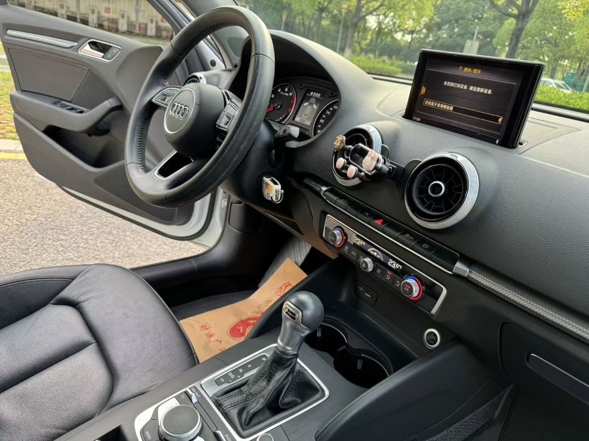 Audi A3 2017 immagine di auto #12