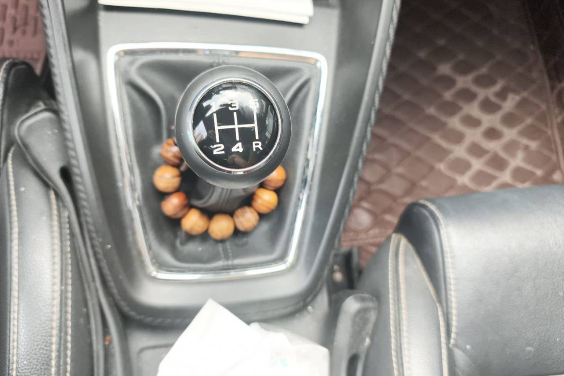 MG ZS 2017 #27 MG ZS 2017 car image #27