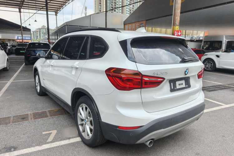 BMW X1 2017 #5 BMW X1 2017 car image #5