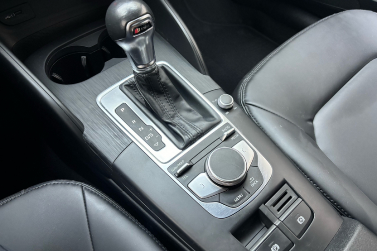 Audi A3 2019 #16 Audi A3 2019 car image #16