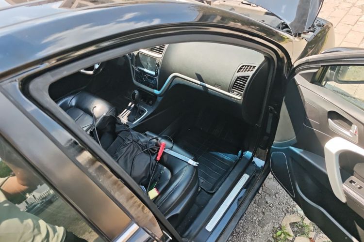 GEELY Emgrand 2016 car image #23