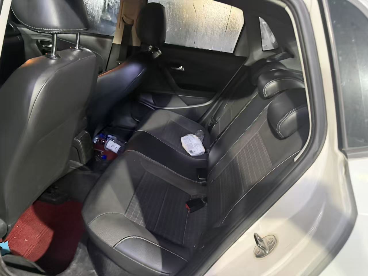 Volkswagen Polo 2014 car image #4