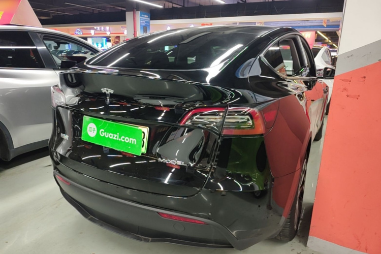 Tesla Model Y 2022 #7 Tesla Model Y 2022 immagine di auto #7