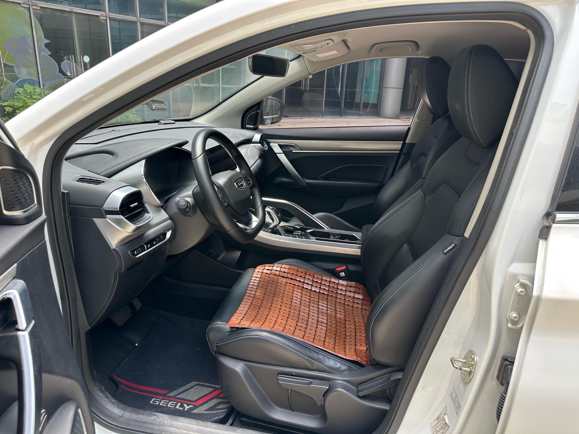GEELY Coolray New Energy 2019 car image #7