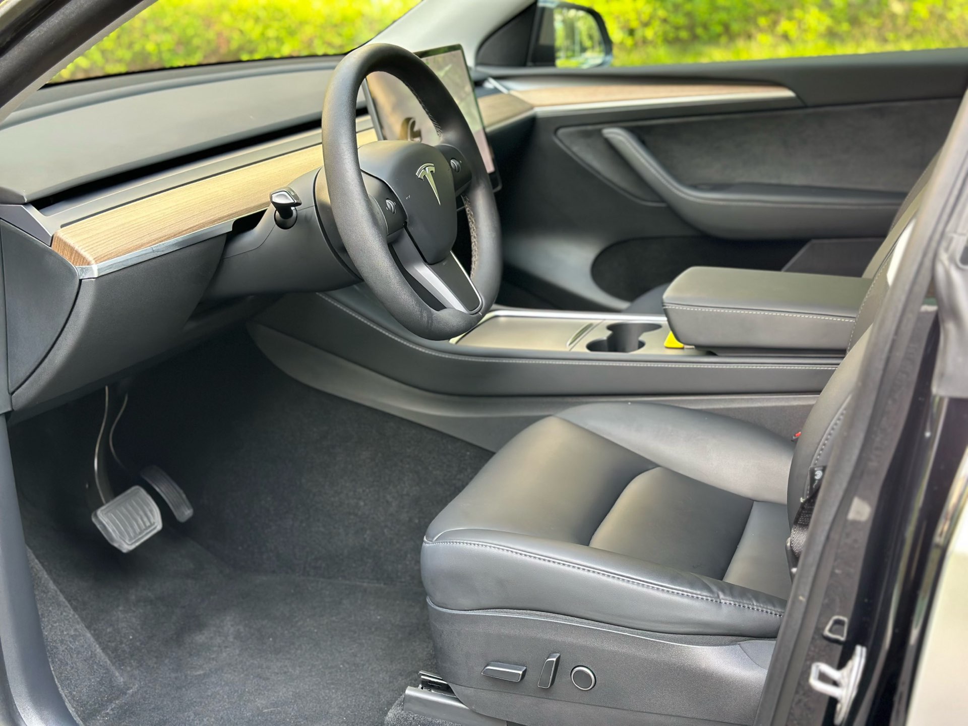 Tesla Model Y 2021 #7 Tesla Model Y 2021 صورة سيارة #7