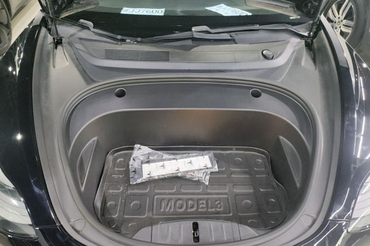 Tesla Model 3 2021 #20 Tesla Model 3 2021 car image #20