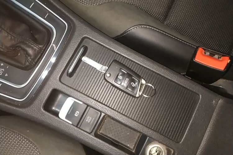 Volkswagen Golf 2018 #9 Volkswagen Golf 2018 car image #9