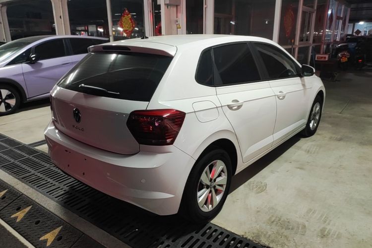 Volkswagen Polo 2023 car image #7