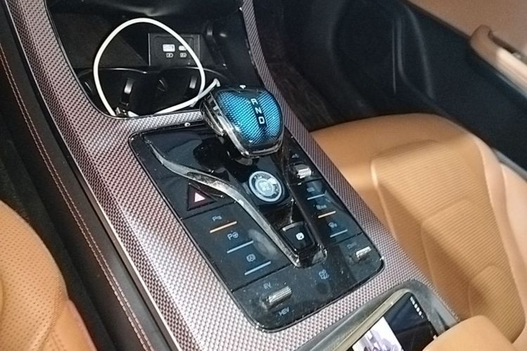 BYD Han 2022 car image #14